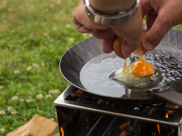 Petromax PADELLA IN FERRO BATTUTO MANICO LUNGO - DIAM. 24 CM - immagine 4
